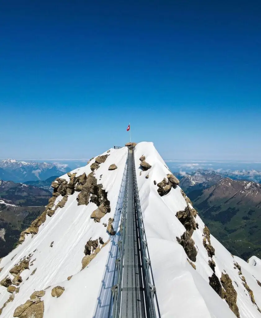 gva-to-alps-glacier-3000